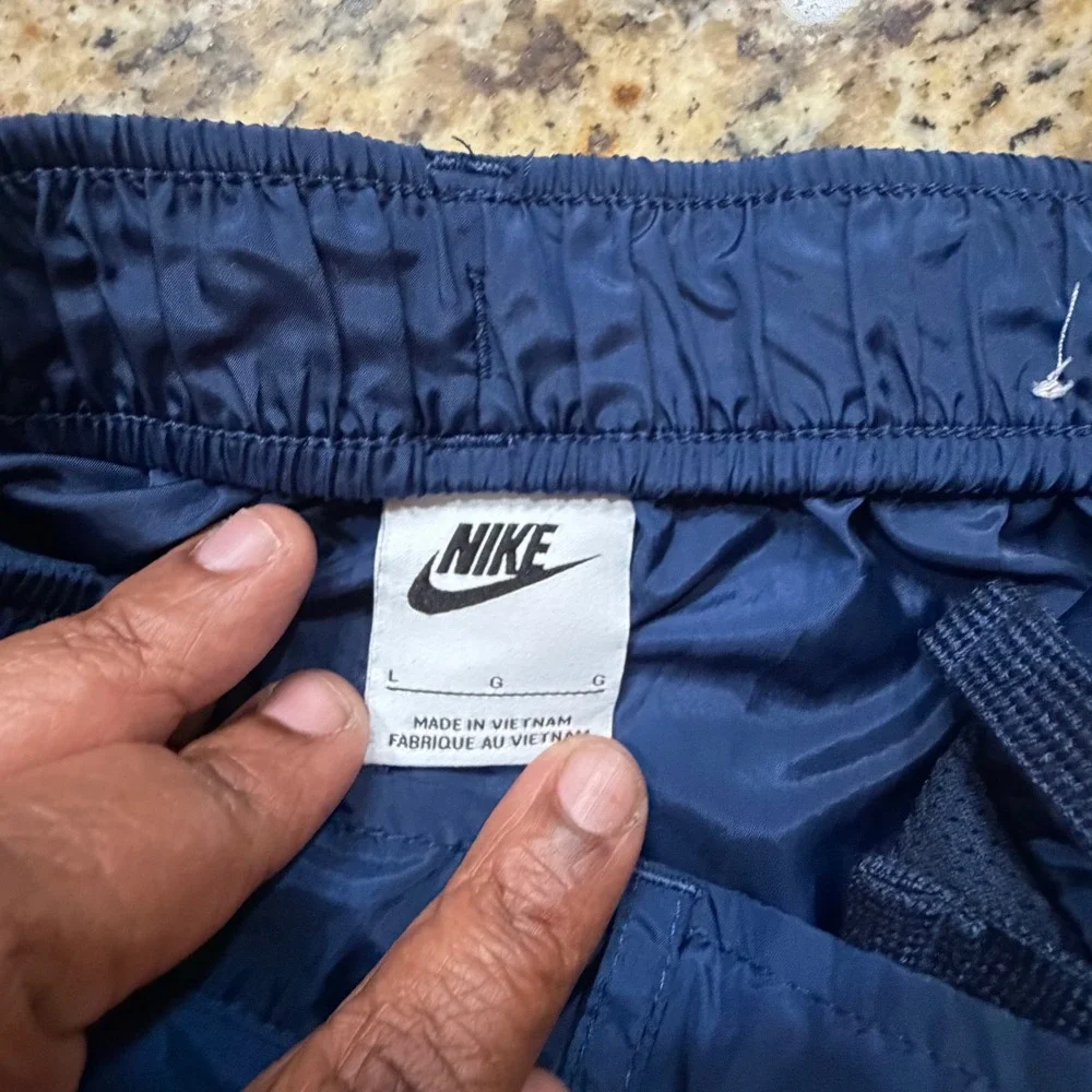 Nike Boys Large Navy Blue Windbreaker Track Pants Joggers Nylon L‎ Boys Girls